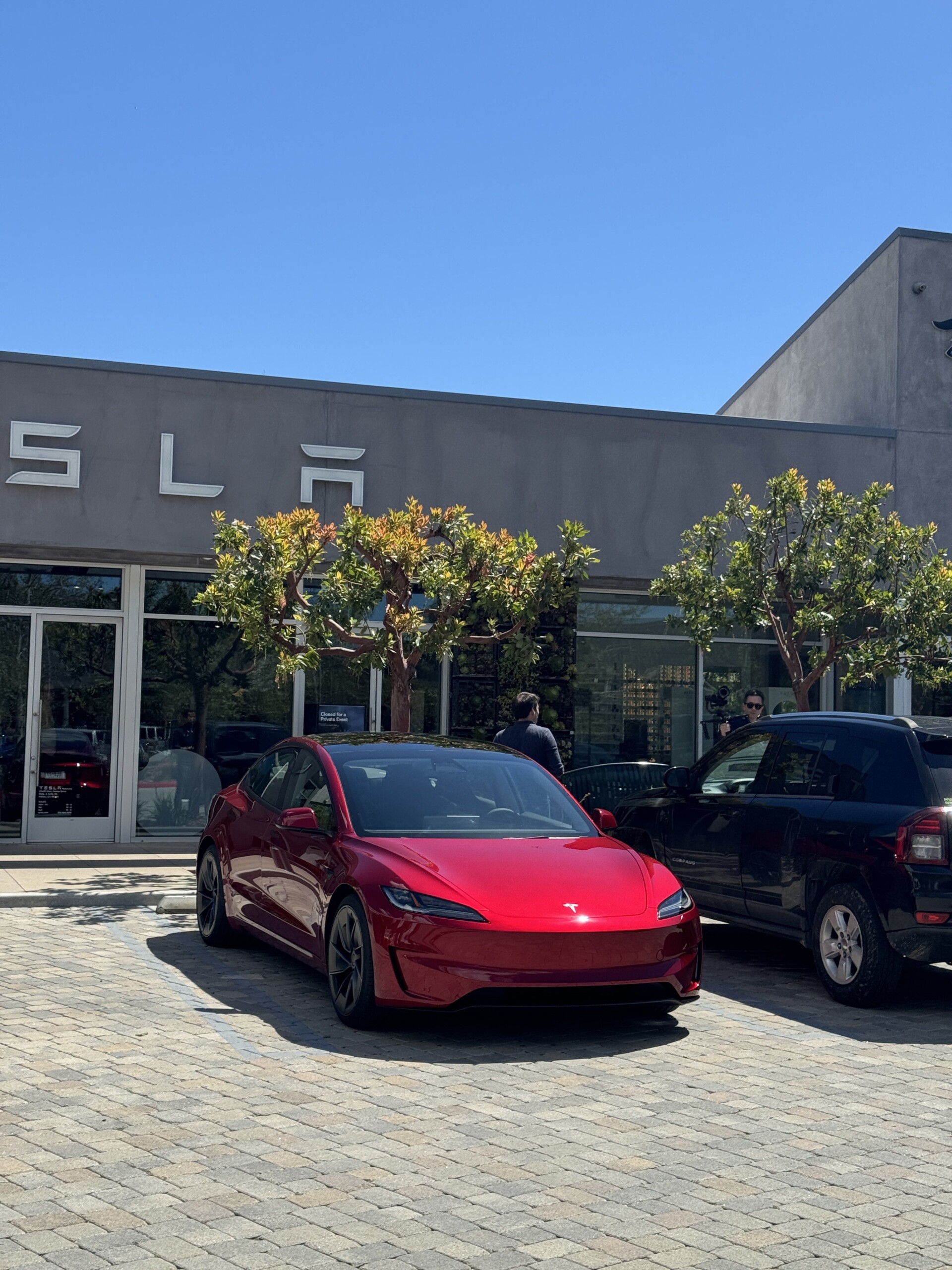 Tesla Model 3 Ludicrous - 00001