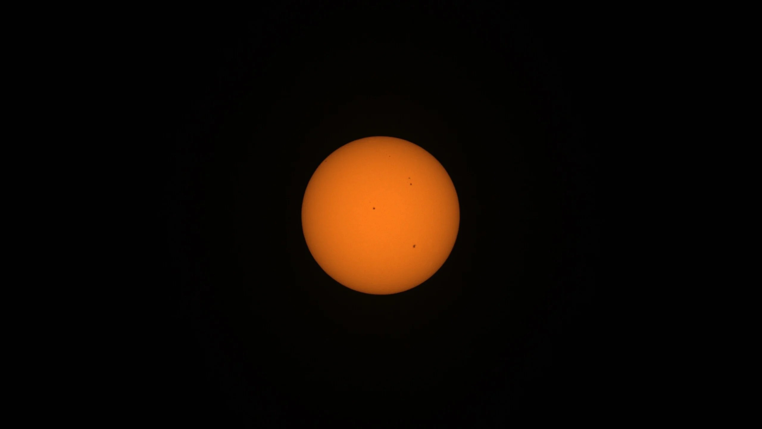 Photo du soleil prise par le Vespera II