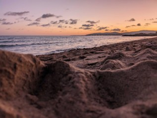 Pixel 8 Pro : la plage au crépuscule // Source : MC pour Frandroid