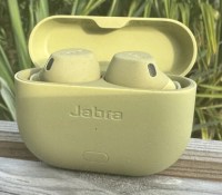 Les Jabra Elite 8 Active Gen 2 // Source : Olivier Pastor pour Frandroid