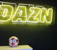 DAZN prolonge son offre à moitié prix pour l’abonnement Ligue 1, car personne n’en veut au prix fort