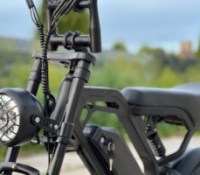 Casque obligatoire, âge minimum, géofencing : les fatbikes électriques visées par une série de motions officiellement adoptées aux Pays-Bas