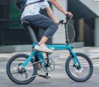 Ce nouveau vélo électrique pliant concilie design et prix bas à la perfection