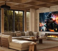 Bravia Projector VPL-XW8100ES // Source : Sony