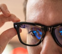 Les lunettes connectées de Facebook transformées en machine de reconnaissance faciale sauvage