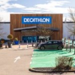 Auchan, Décathlon et Leroy Merlin lancent « Le Plein » : des milliers de bornes de recharge pour voitures électrique