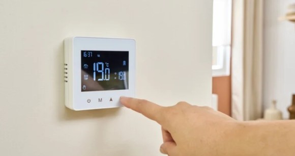 Chauffage plus malin et interface plus pratique : 2 idées de Leroy Merlin pour votre facture d’électricité