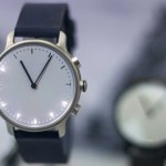 névo solar : une montre connectée avec un panneau solaire intégré