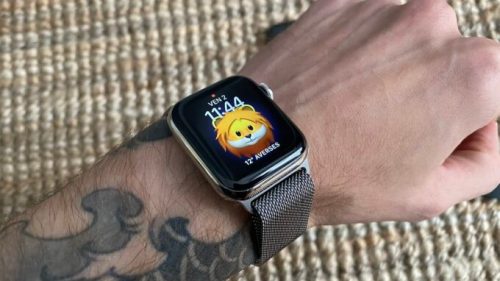 L'Apple Watch Series 6 portée // Source : Maxime Claudel pour Numerama