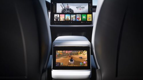 Intérieur du Tesla Model X (depuis la place arrière) // Source : Tesla