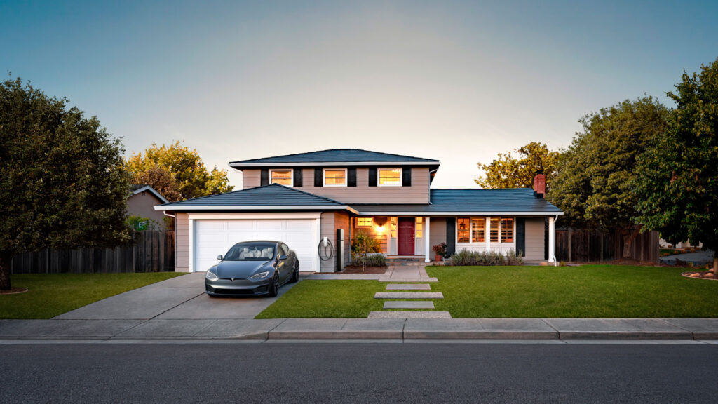 Tesla solar roof // Source : Tesla