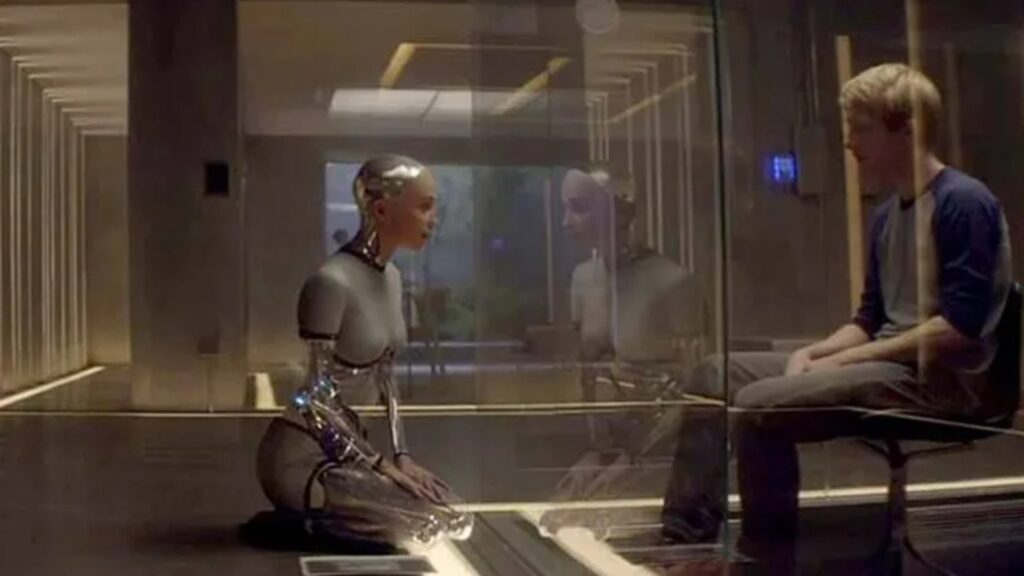 Ava (Alicia Vikander) face à Caleb (Domhnall Gleeson). // Source : Ex Machina