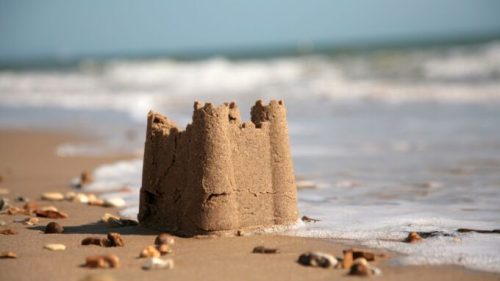 Les châteaux de sable. // Source : Canva