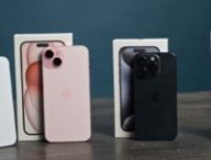 Les iPhone 15 et leurs boîtes. // Source : Thomas Ancelle / Numerama