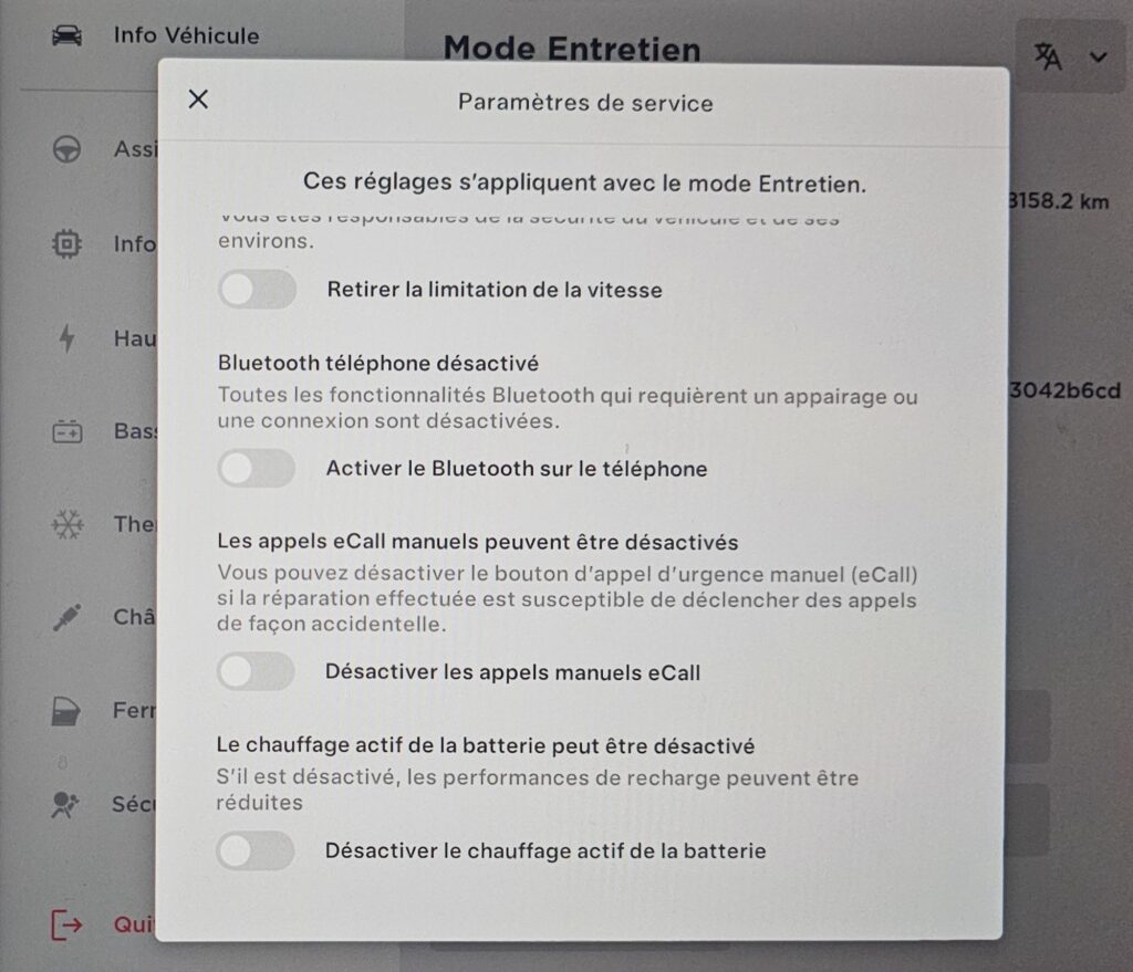 Les paramètres du mode entretien de Tesla // Source : Bob JOUY pour Numerama