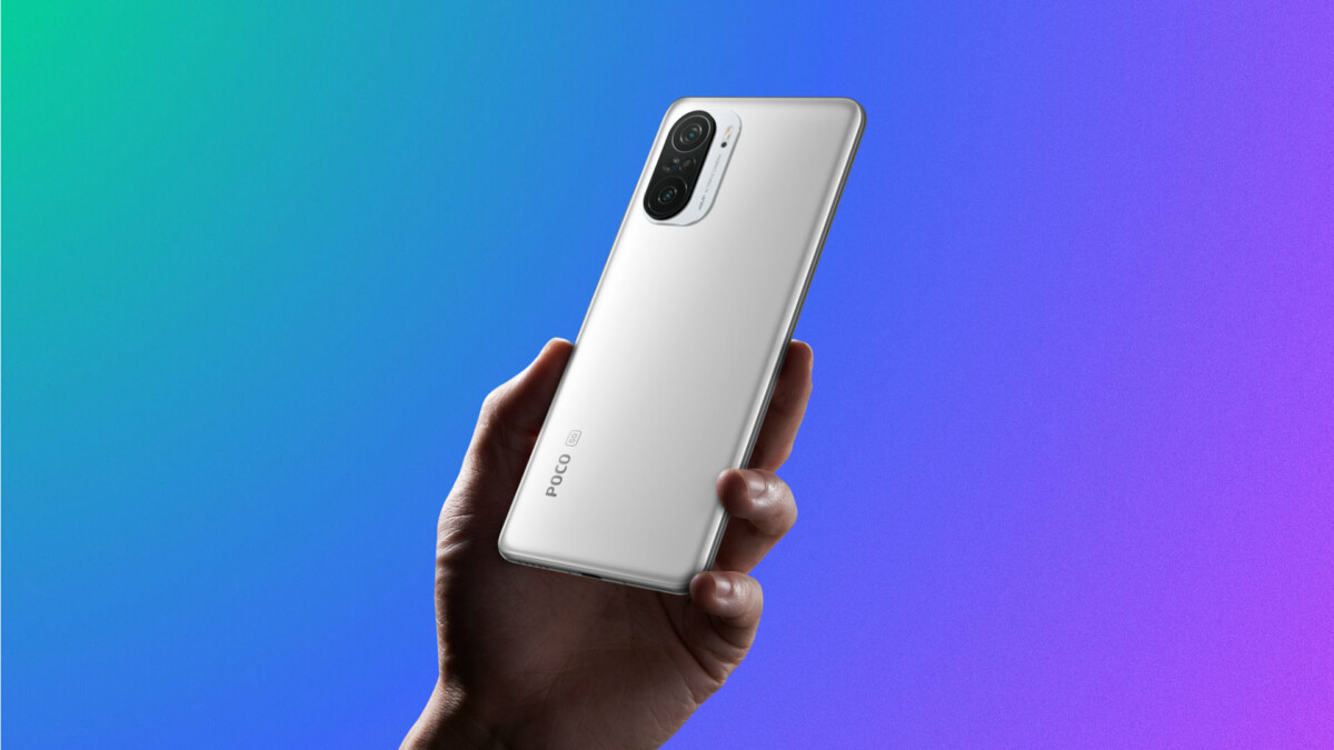 Le Xiaomi Poco F3 en blanc