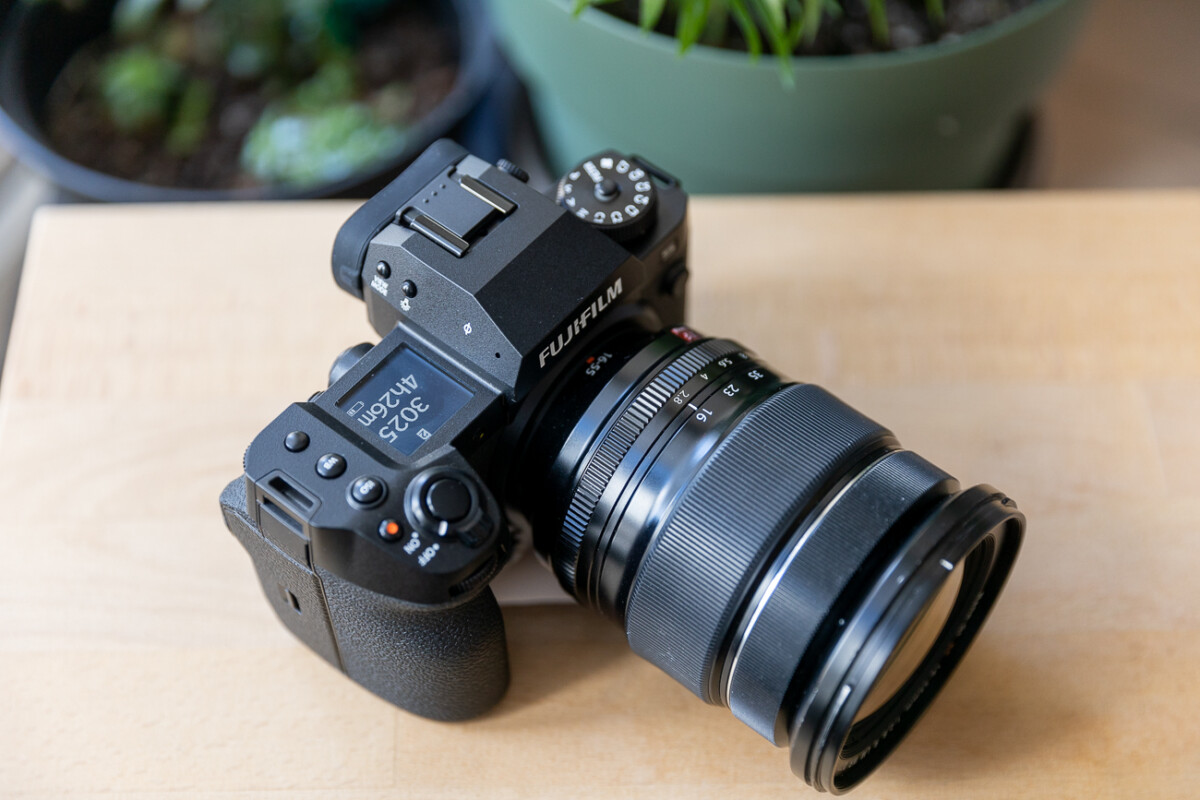 fujifilm x-h2s