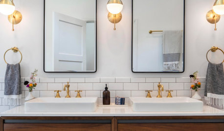 How to Get Your Bathroom Vanity Lighting Right