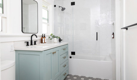 Bathroom of the Week: Light Look With a Blue-Green Vanity