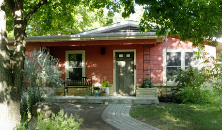 My Houzz: Art and Color Light Up a Texas Home