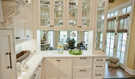 8 Beautiful Ways to Work Glass Into Your Kitchen Cabinets