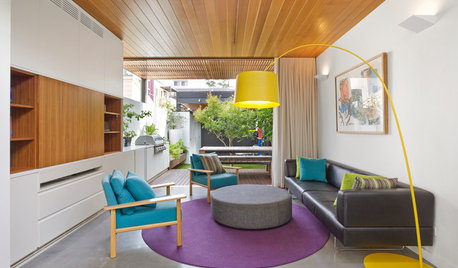 Houzz Tour: Easy, Breezy Home Lets the Light Shine In