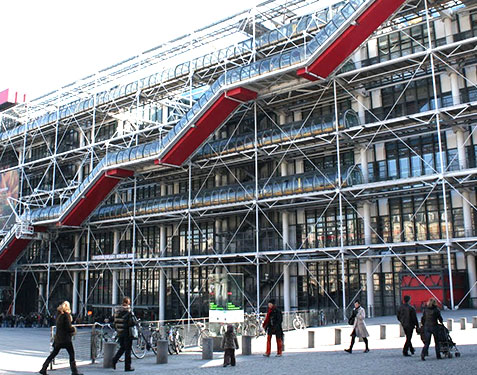 Apollo hollow steel sections, ERW tubes & planks used in outdoor arhitectural design of airport terminal