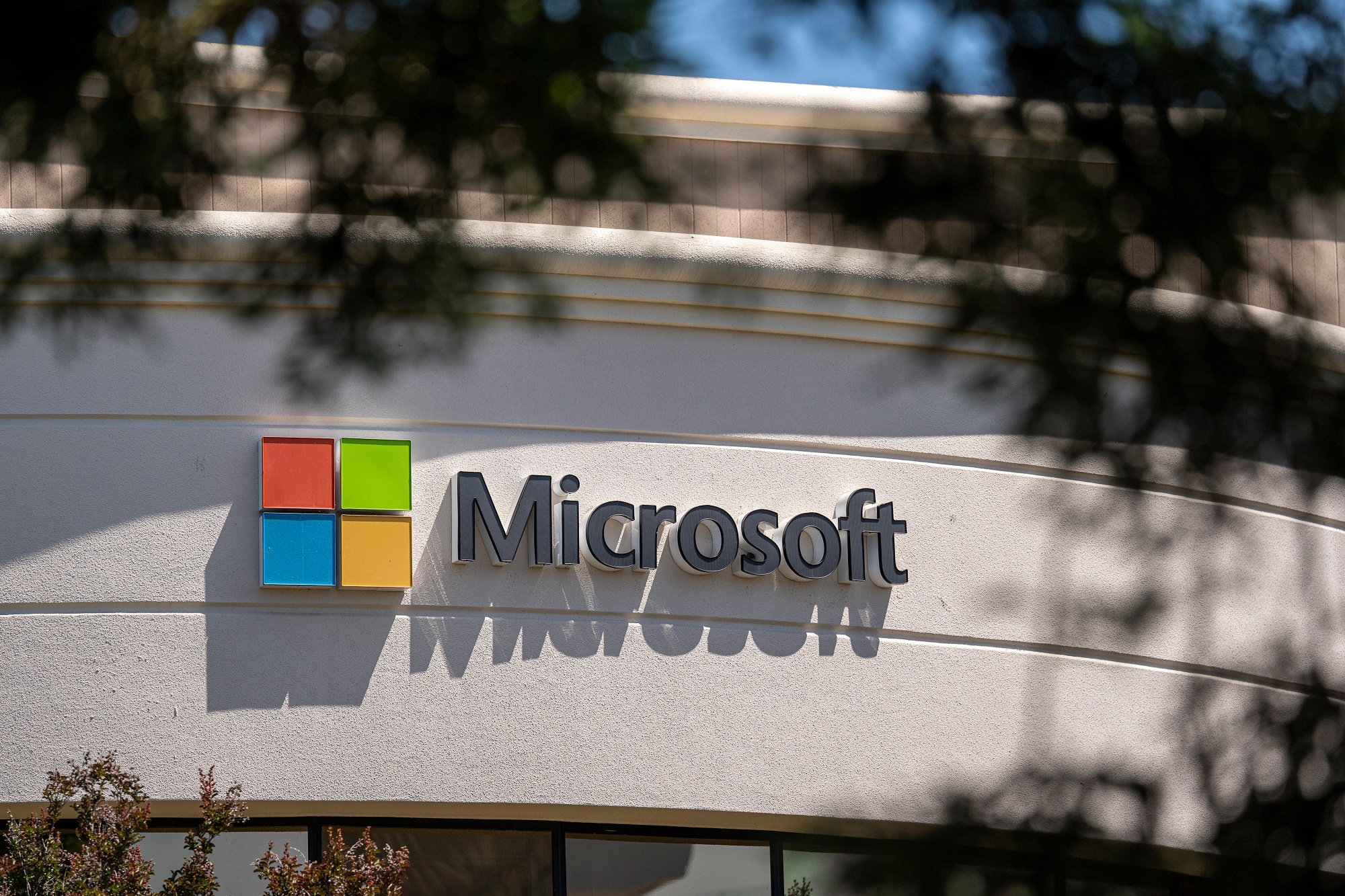 A Microsoft Campus Ahead Of Earnings Figures