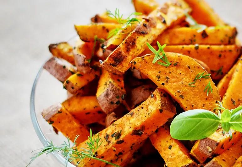 Cajun sweet potato fry wedges