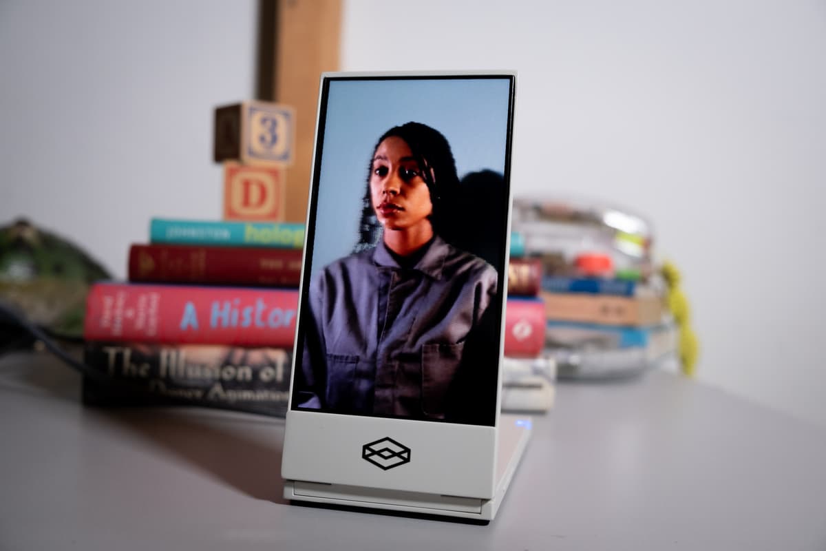 The Looking Glass Go is pitched as the world's first portable holographic display