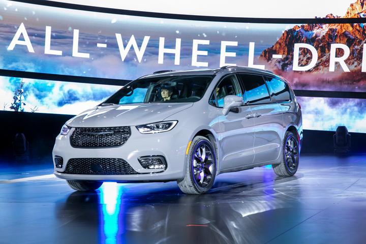 The 2021 Chrysler Pacifica will now have an AWD option for the gasoline models