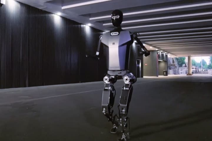 The Tiangong robot is billed as the "world's first full-sized humanoid robot capable of running solely on electric drive"