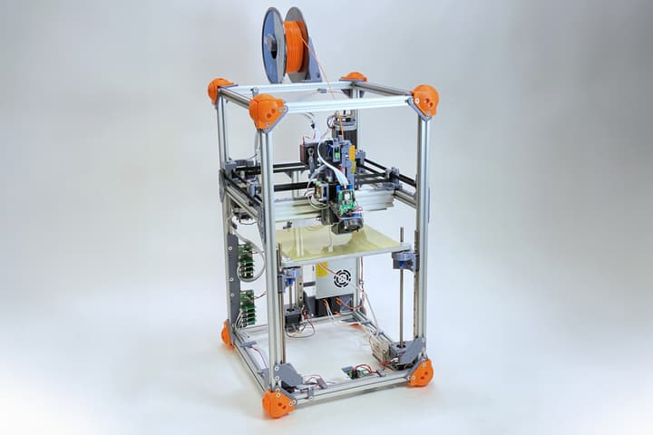 The modified printer used in the study – down the road, manufacturers of 3D printing media could utilize similar devices of their own