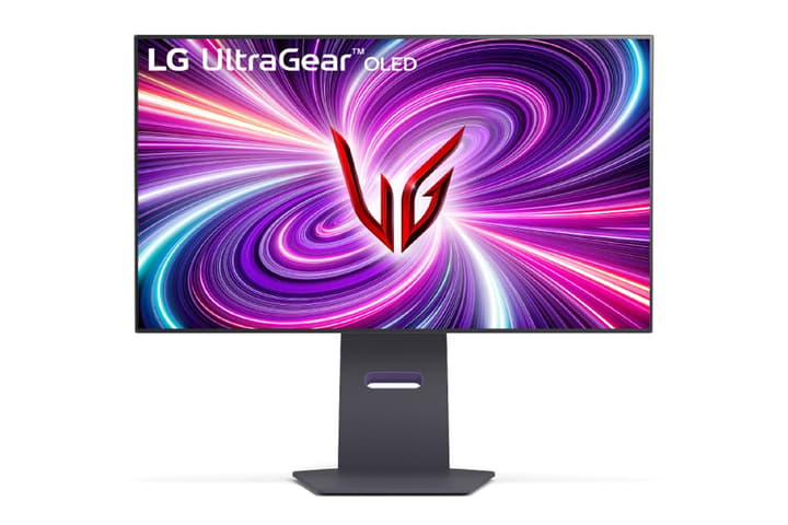 The UltraGear 32GS95UE OLED gaming monitor can be switched from 4K at 240 Hz to 1080p at 480 Hz with a single hotkey