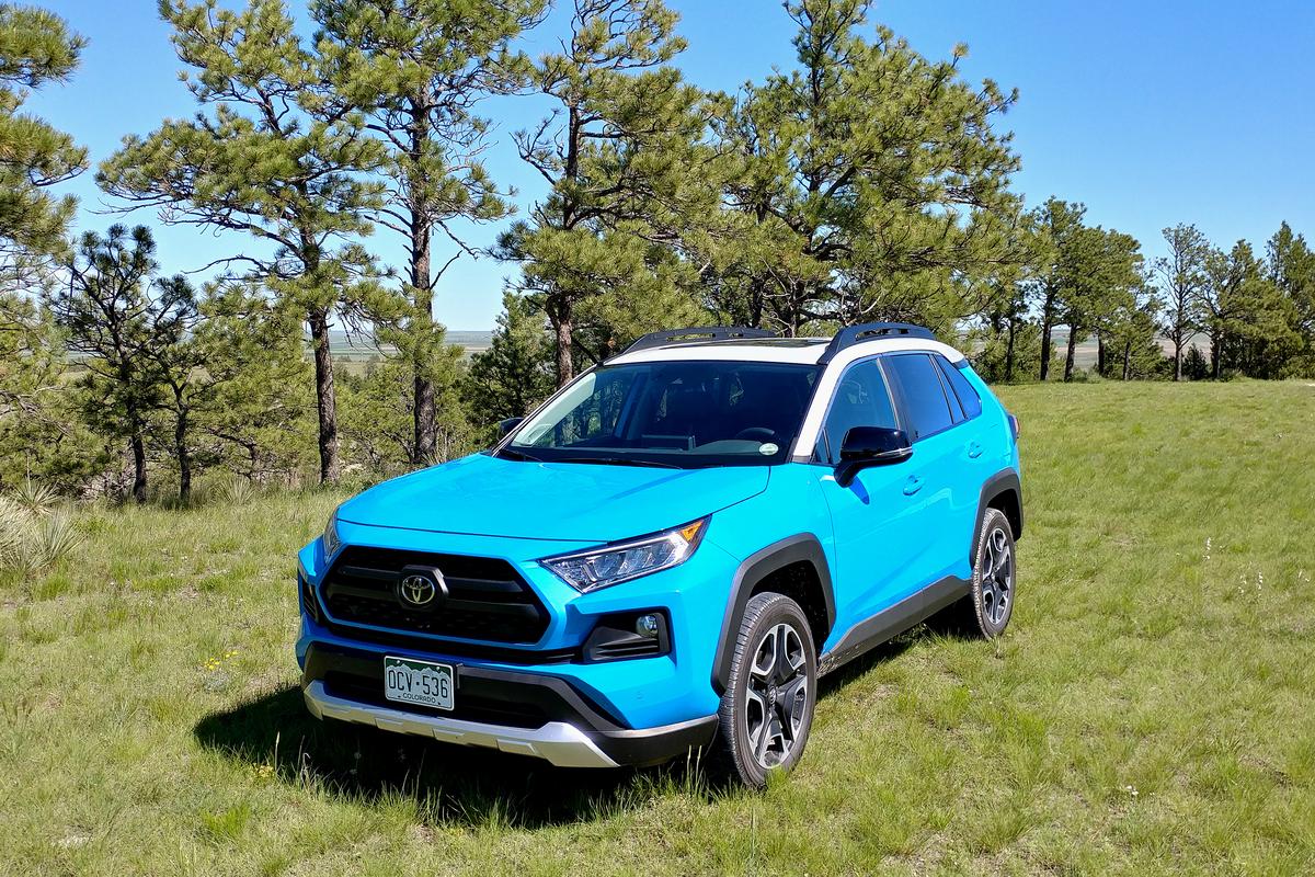 In many ways, this new 2019 Toyota RAV4 is far better than the previous generation of the crossover