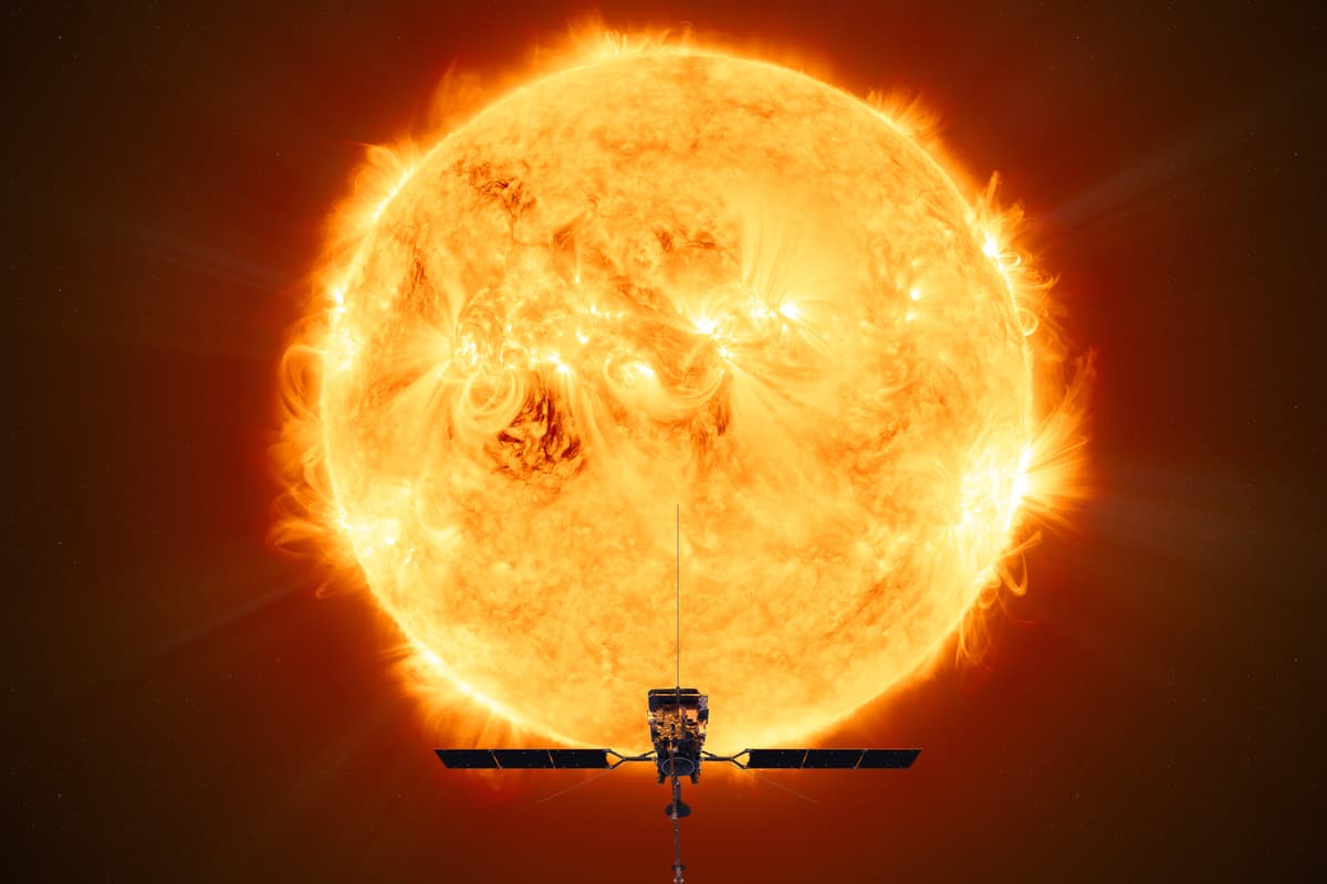 An artist's impression of Solar Orbiter observing the Sun