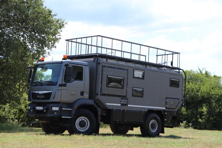 The full-size roof terrace is a unique option Crawler offers