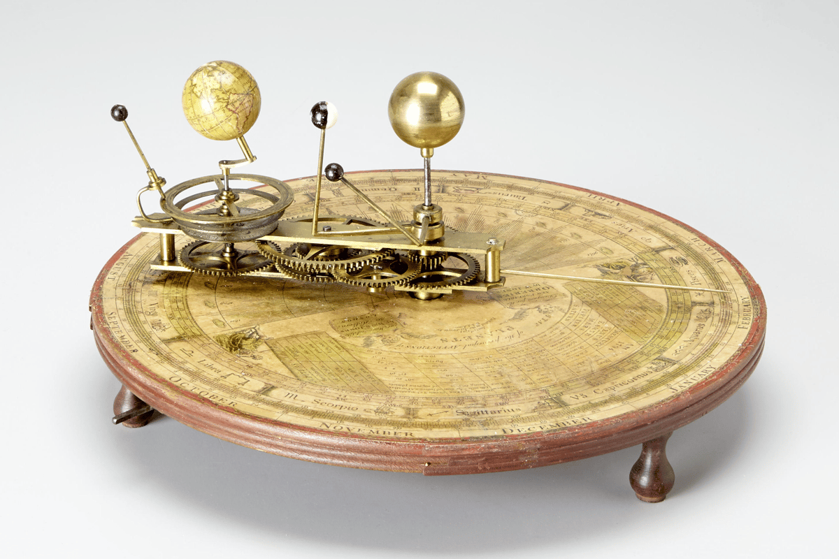This hand-cranked orrery offers a mechanical model of the solar system – it is one of many lots which offer endless fascination, great value and a gilt-edged long term investment potential at this sale
