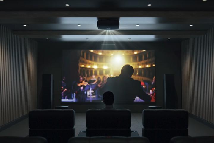 The LS11000 home theater and gaming projector utilizes the same Laser Array Light Source and new Precision Shift Glass Plate technology as Epson's recently-announced LS12000 flagship laser projector