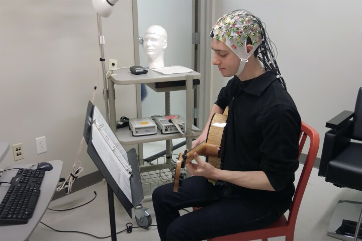 Analyzing the brain activity of jazz guitarists led to an understanding of the creative flow state