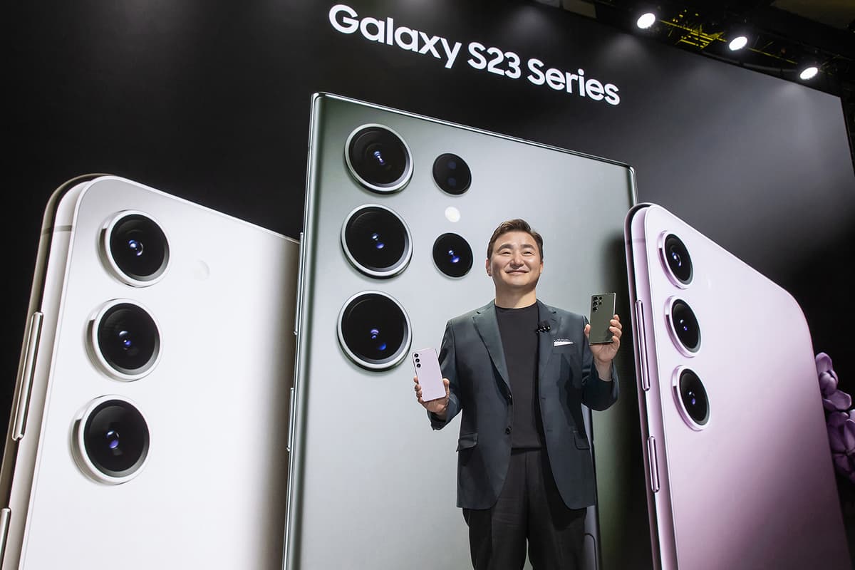President and Head of Mobile eXperience Business at Samsung Electronics, TM Roh, introduces the Galaxy S23 series premium smartphones at its first in-person Unpacked event in three years