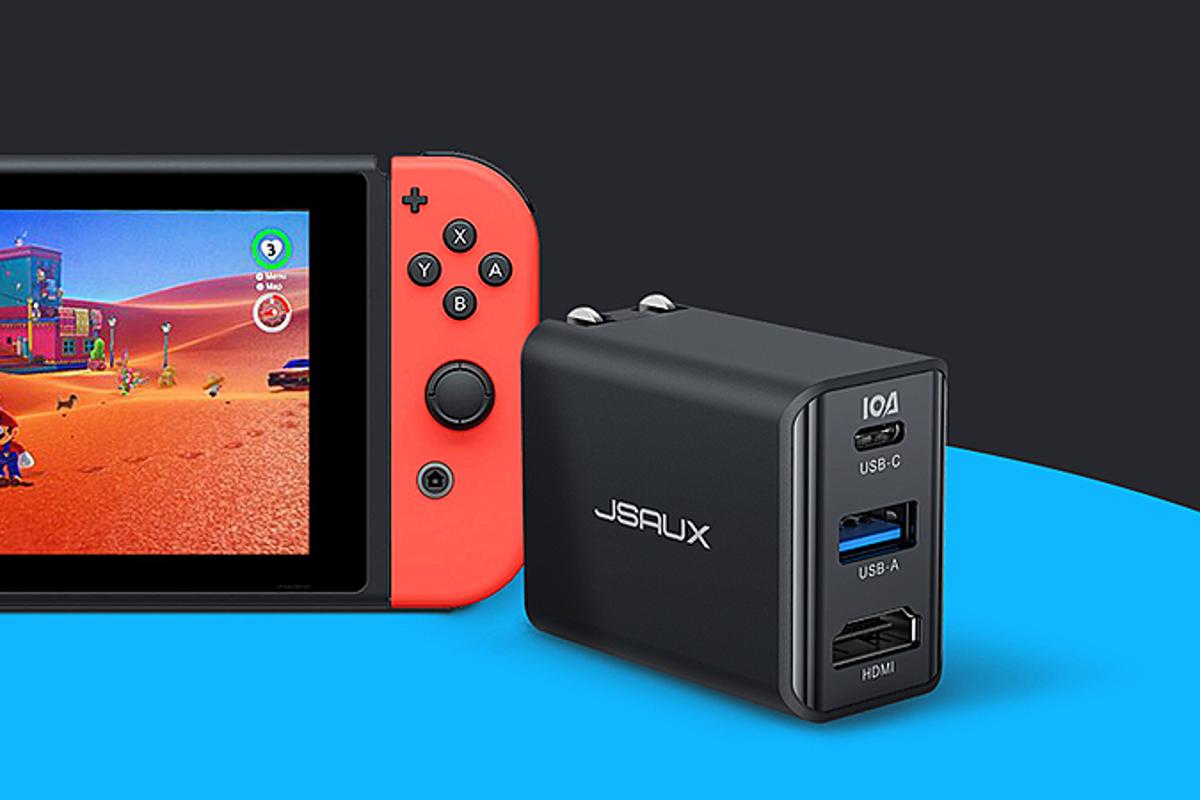 The OmniCentro is a portable dock for the Nintendo Switch