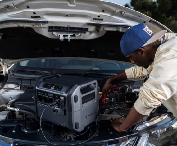 Chargez la batterie de votre voiture en cas d’urgence