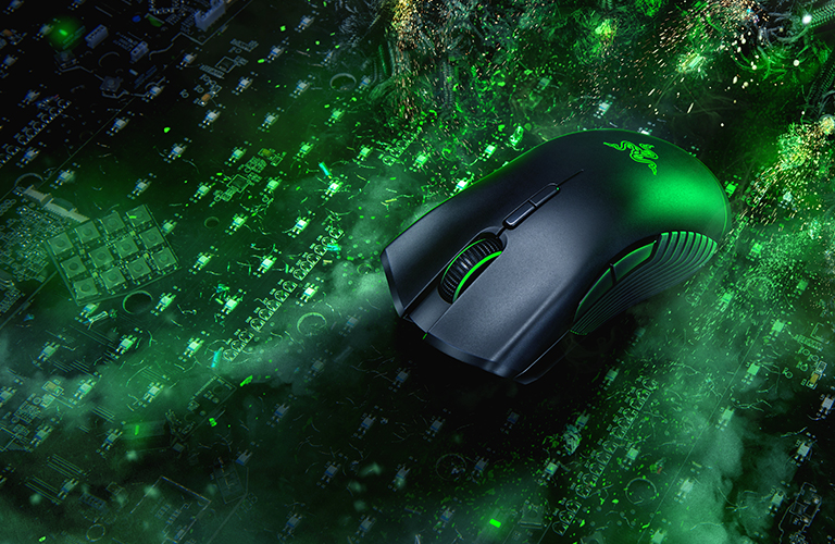 VUÉLVETE VERDE CON RAZER