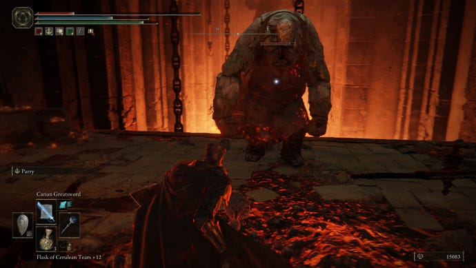 Fighting a golem smith in Elden Ring: Shadow of the Erdtree.