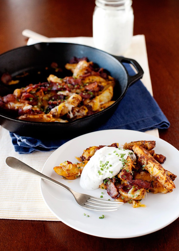 baked chili cheese fries with bacon and ranch dressing recipe