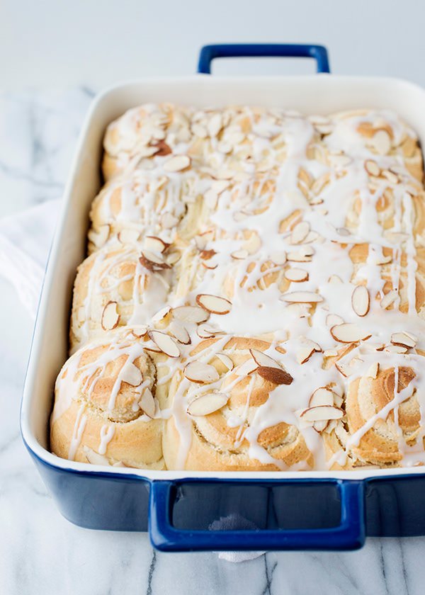 bread machine almond breakfast rolls recipe