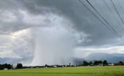 【雨柱】家に帰る途中「俺の家ゲリラってる！！！」衝撃画像が話題