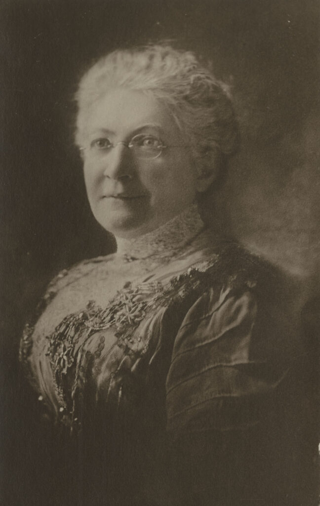 Nellie Peters Black