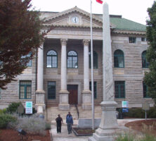 Old DeKalb County Courthouse